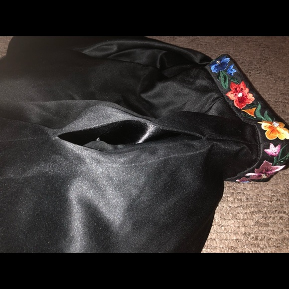 Hannah S Dress - Picture 8 of 8